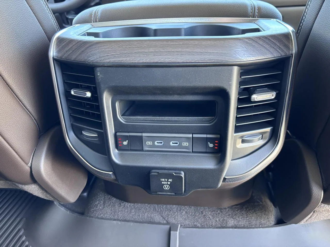 2027 RAM 1500 Laramie 4x4 Crew Cab 5'7" Box, photo 21