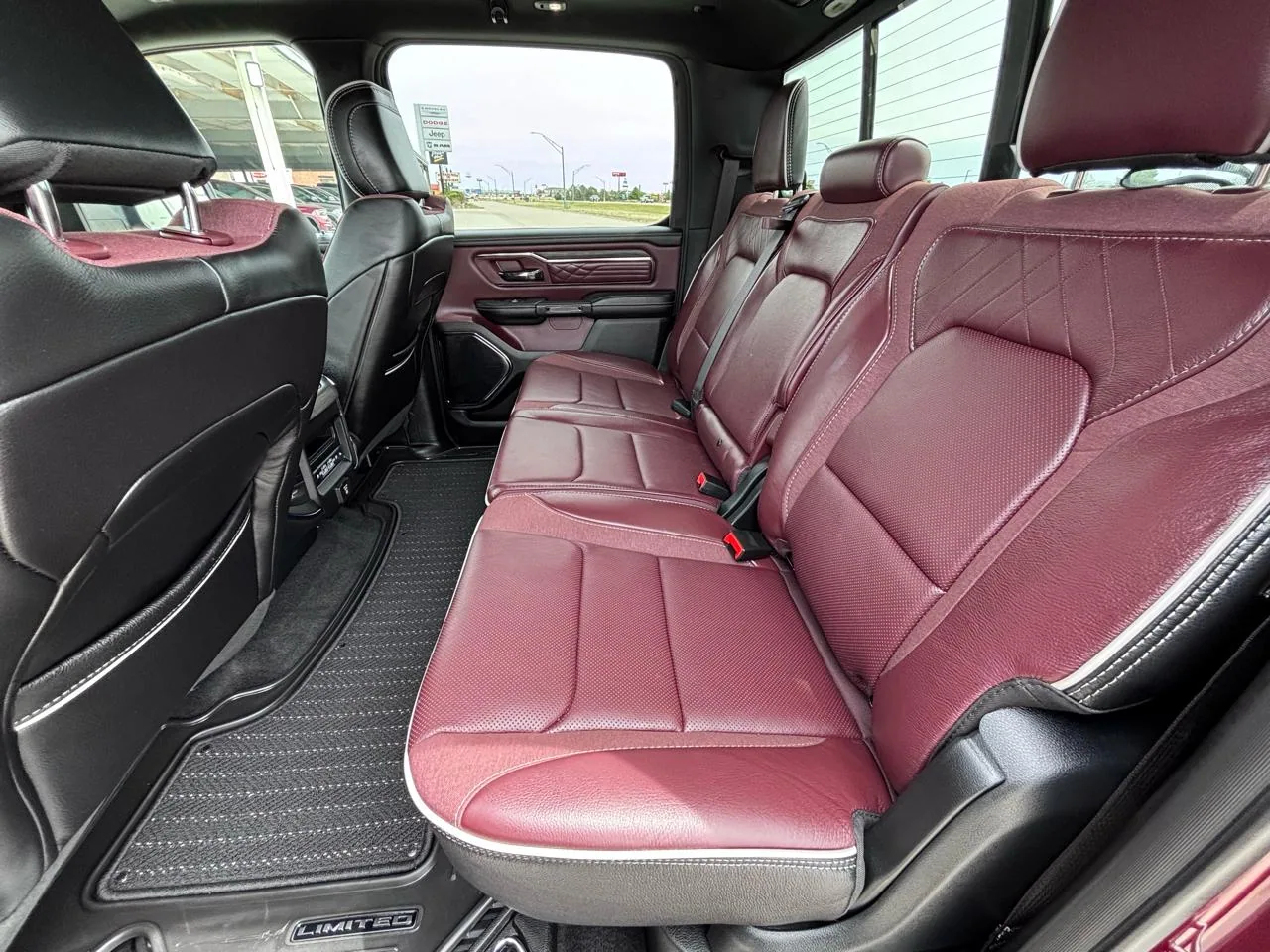 2025 RAM 1500 Limited 4x4 Crew Cab 6'4" Box, photo 8