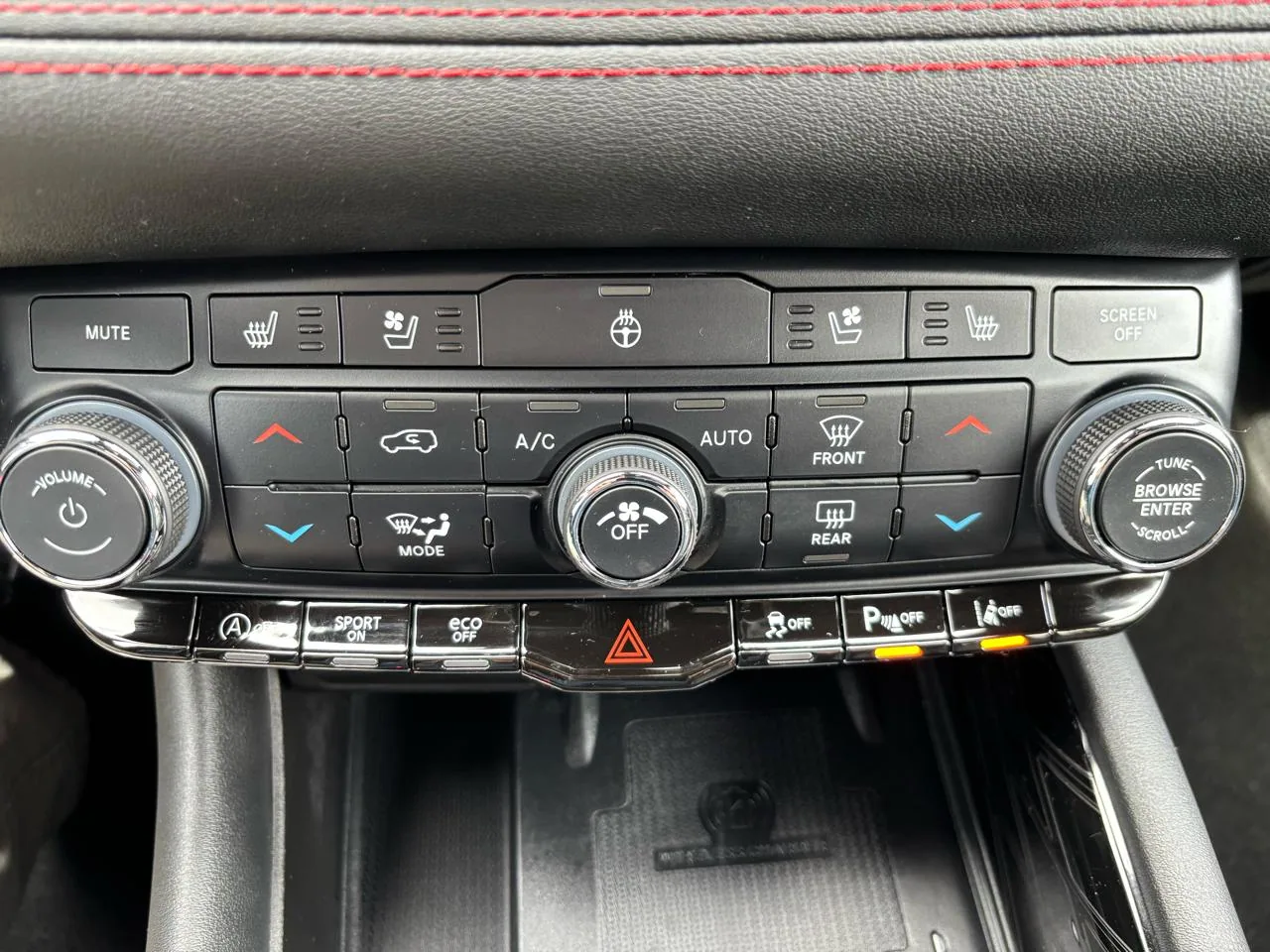 2024 Dodge Durango Citadel AWD, photo 16