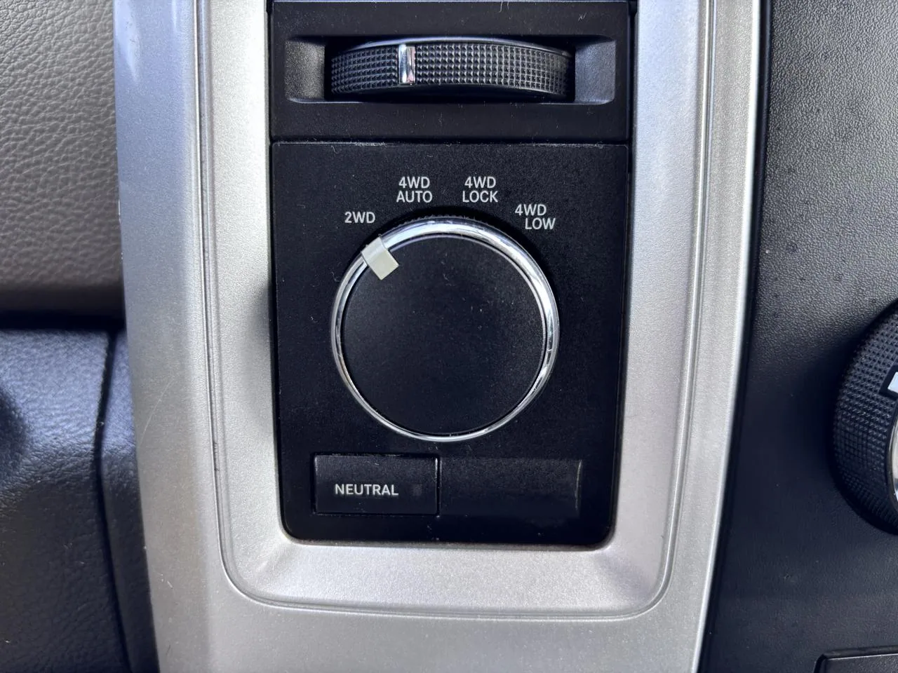 2012 RAM 1500 4WD Crew Cab 140.5" Big Horn, photo 16