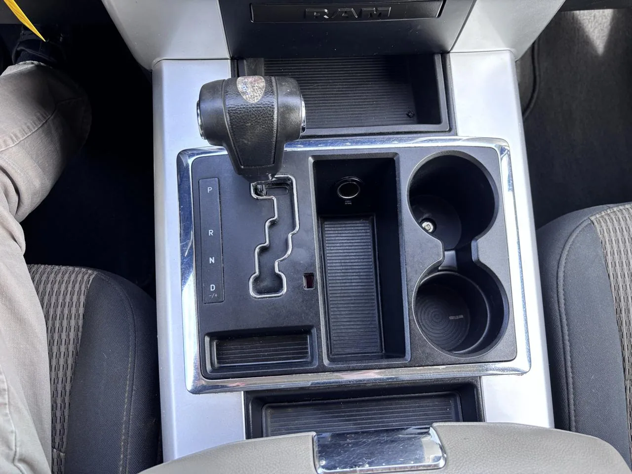 2012 RAM 1500 4WD Crew Cab 140.5" Big Horn, photo 17