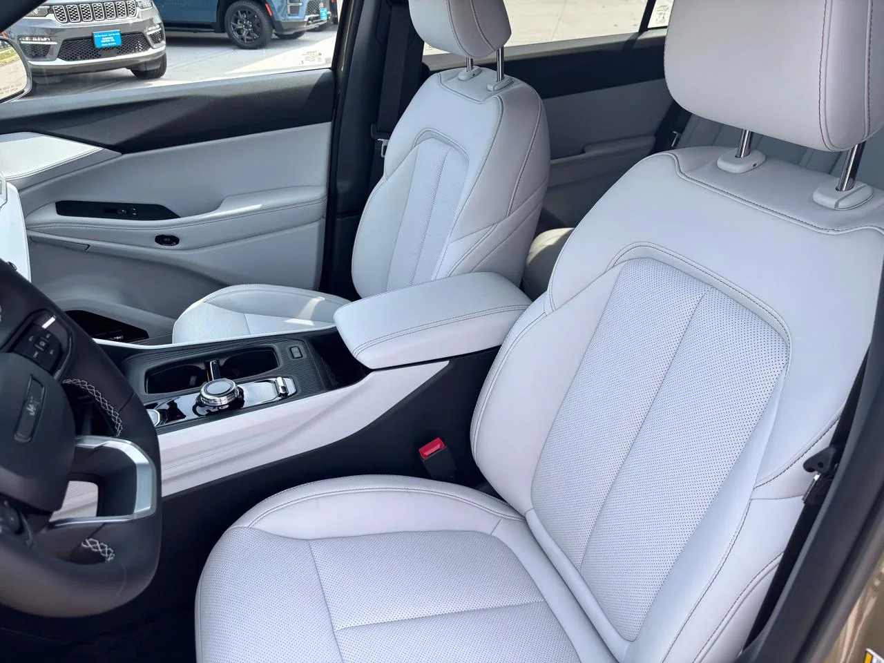 2026 Jeep Cherokee Limited 4x4, photo 9