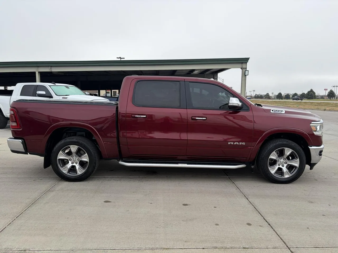 2019 RAM 1500 Laramie 4x4 Crew Cab 5'7" Box, photo 6