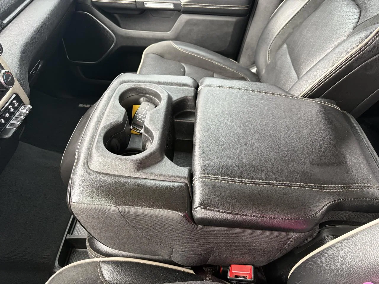 2019 RAM 1500 Laramie 4x4 Crew Cab 5'7" Box, photo 23