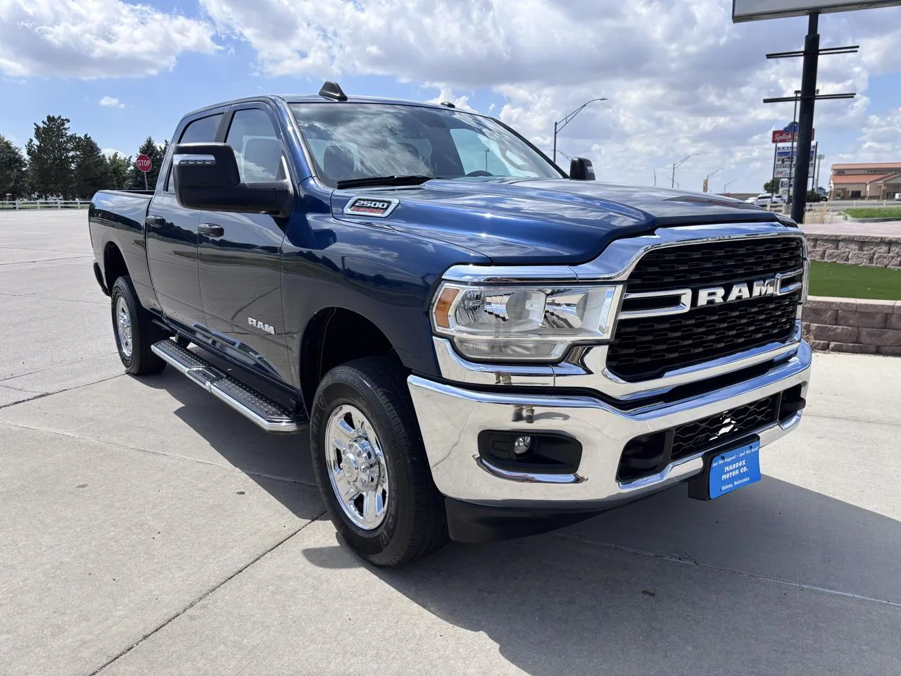2024 RAM 2500 Big Horn 4x4 Crew Cab 6'4" Box, photo 2