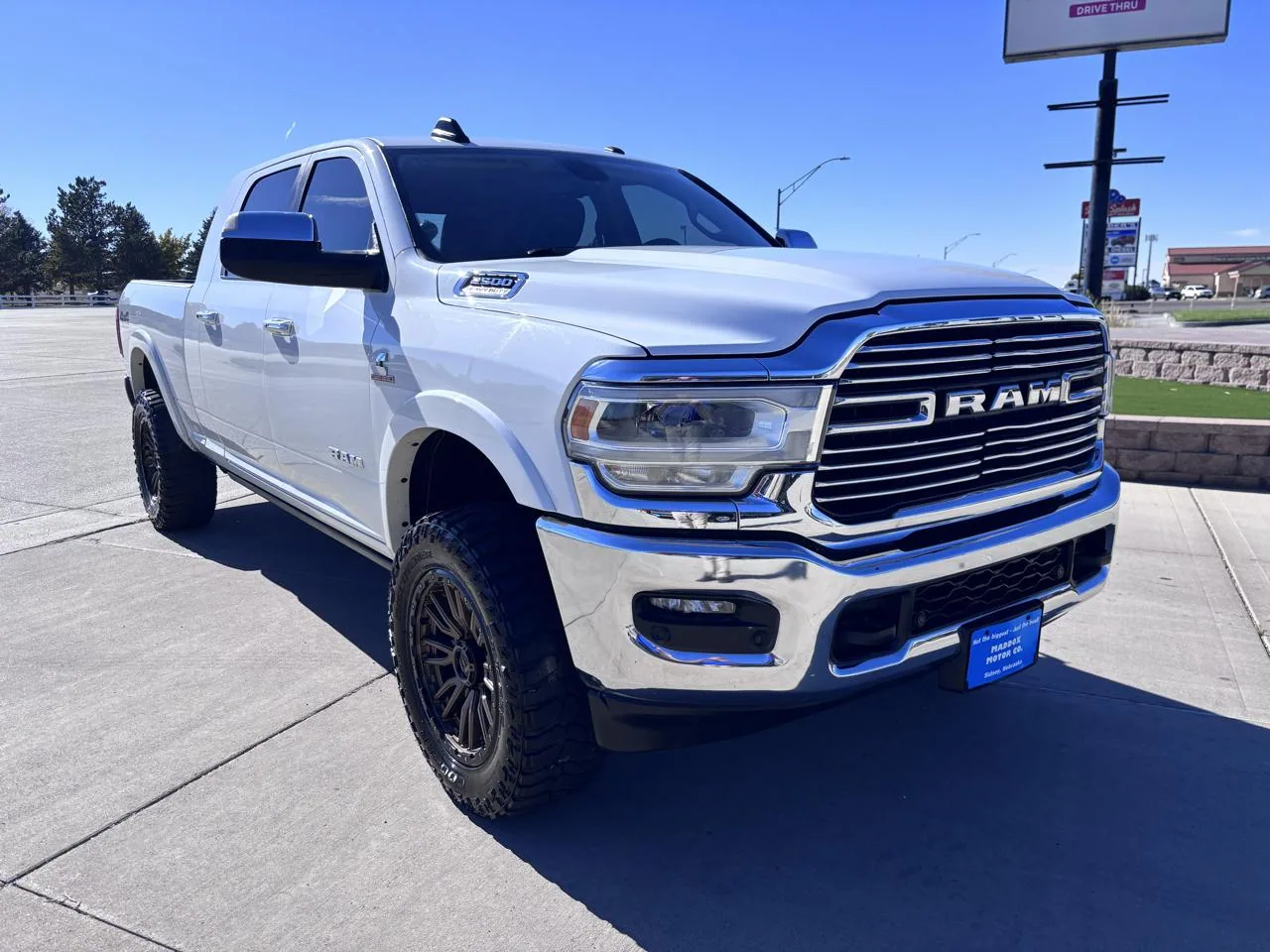 2021 RAM 2500 Laramie 4x4 Mega Cab 6'4" Box, photo 2