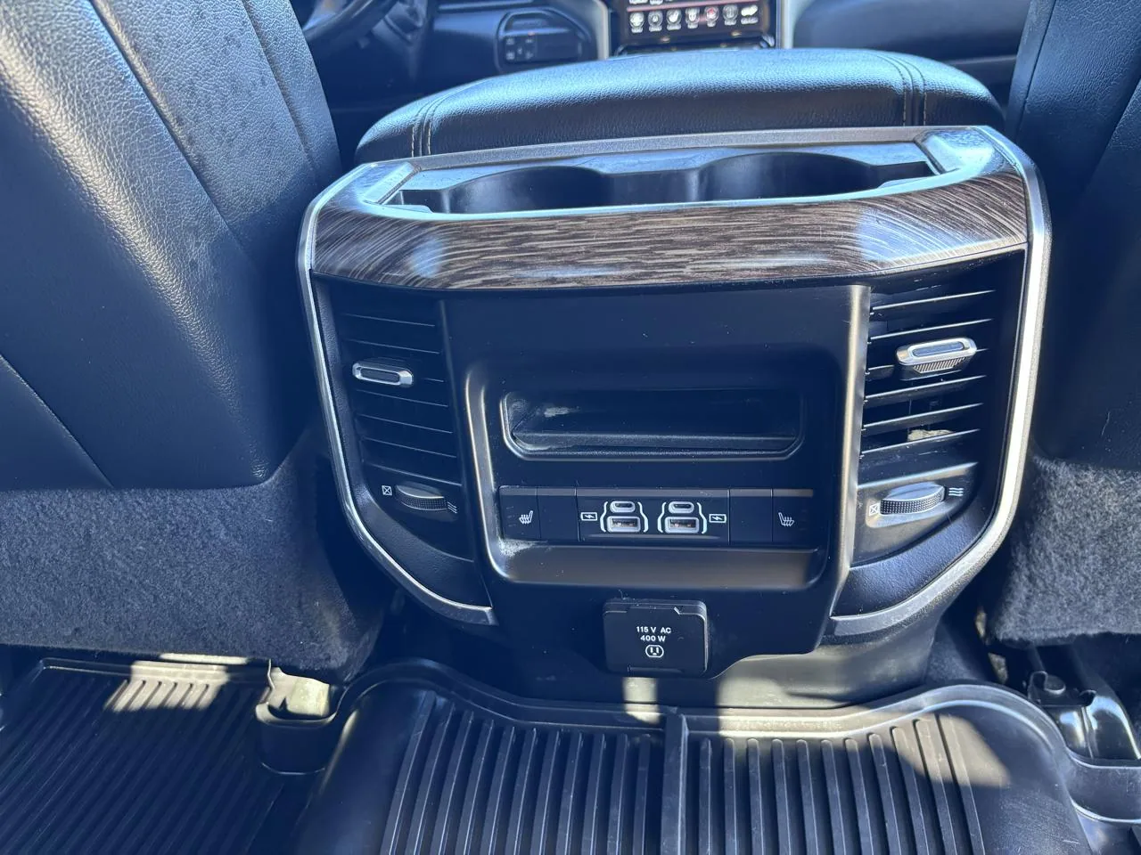 2021 RAM 2500 Laramie 4x4 Mega Cab 6'4" Box, photo 21