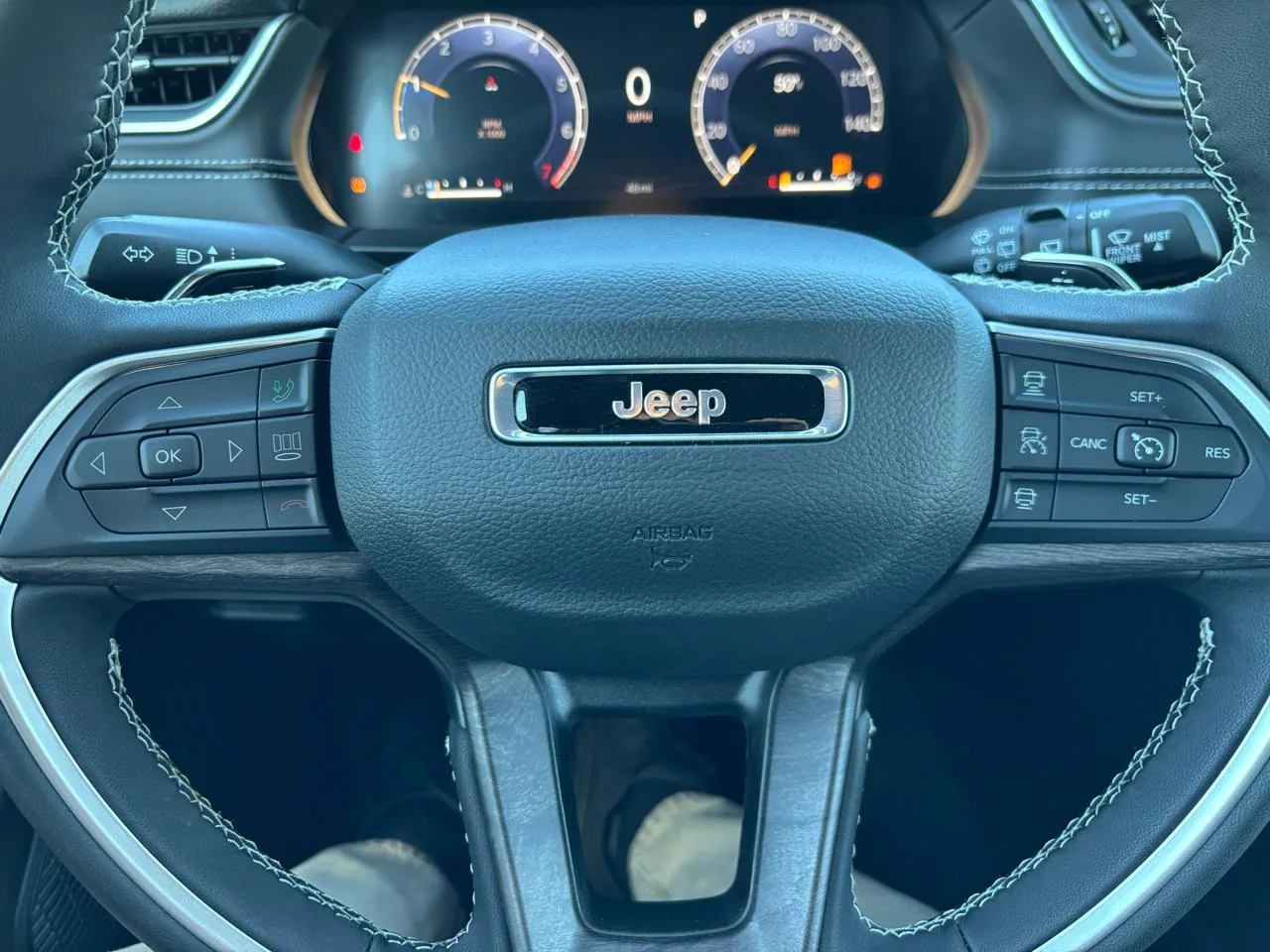 2025 Jeep Grand Cherokee L Limited 4x4, photo 14