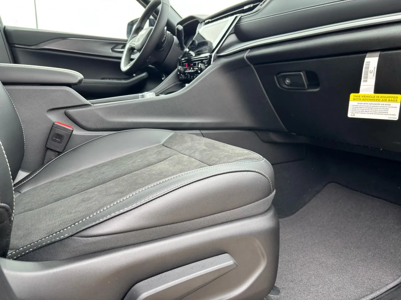 2025 Jeep Grand Cherokee L Altitude X 4x4, photo 22