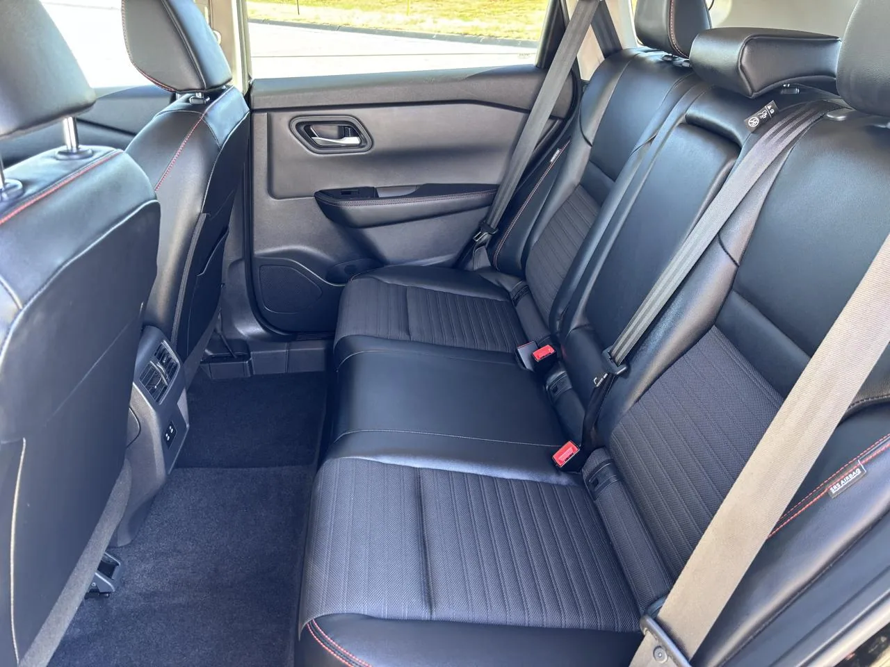 2026 Nissan Rogue 2026.5 AWD Rock Creek, photo 8