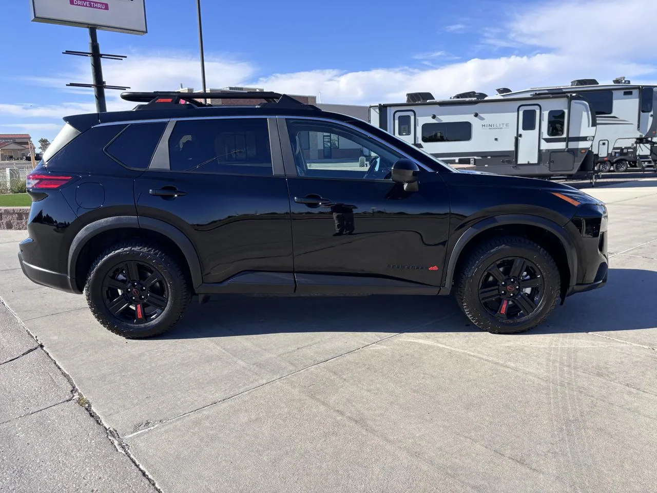 2026 Nissan Rogue 2026.5 AWD Rock Creek, photo 3