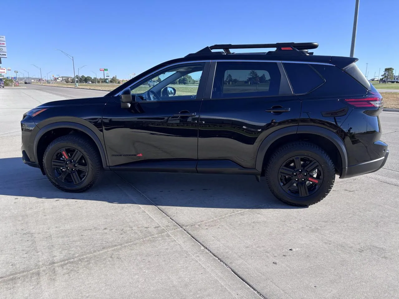 2026 Nissan Rogue 2026.5 AWD Rock Creek, photo 6