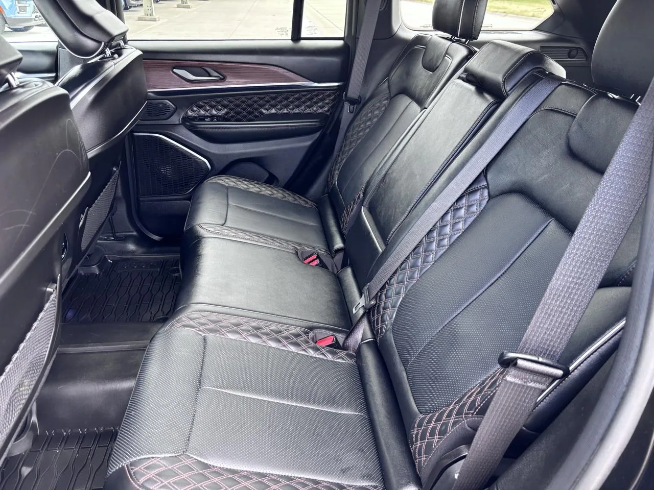 2025 Jeep Grand Cherokee Summit 4x4, photo 8