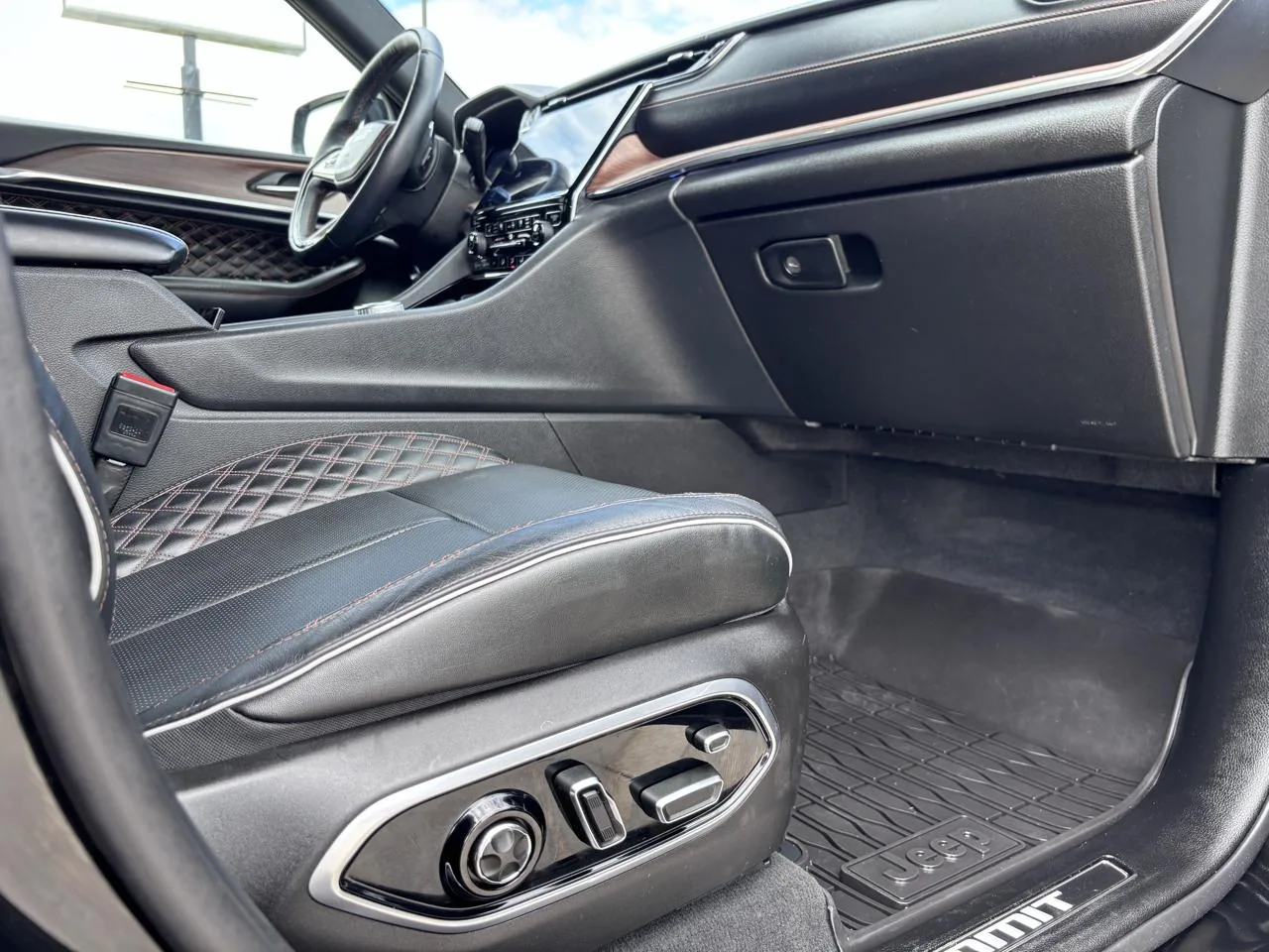 2025 Jeep Grand Cherokee Summit 4x4, photo 22