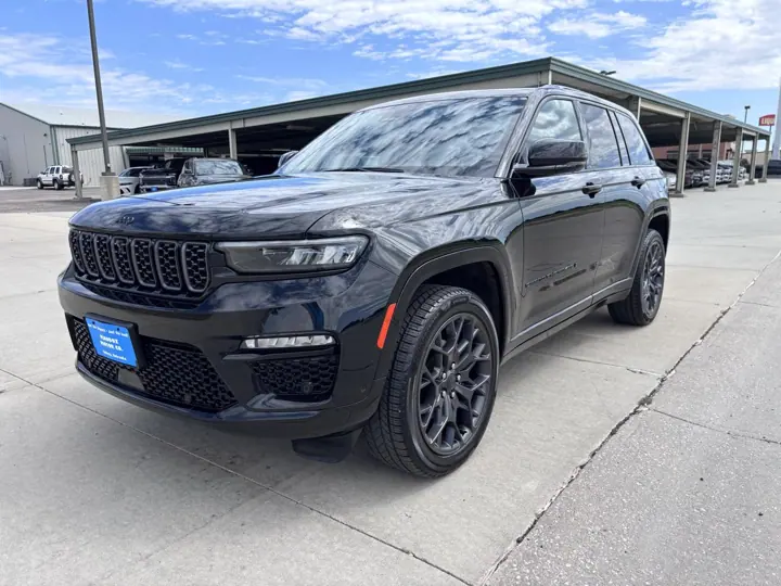 2025 Jeep Grand Cherokee Summit 4x4