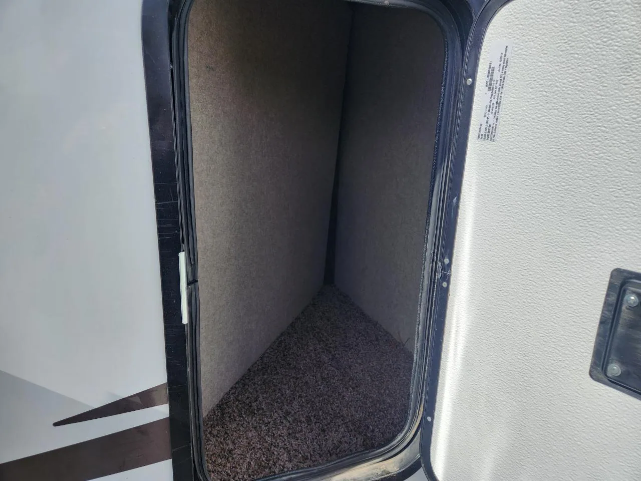 2018 Rockwood Signature 8295WS, photo 8