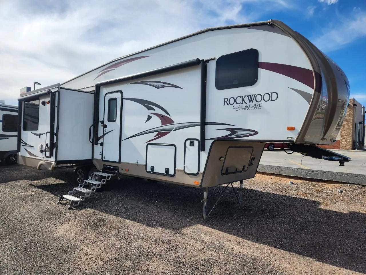 2018 Rockwood Signature 8295WS, photo 1