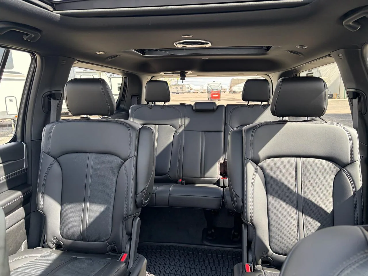 2026 Jeep Grand Wagoneer Upland 4x4, photo 30