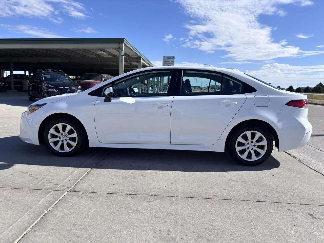 2026 Toyota Corolla LE CVT (Natl), photo 6