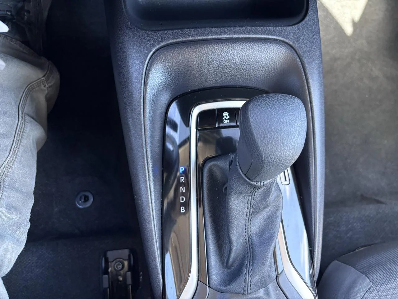 2026 Toyota Corolla LE CVT (Natl), photo 17