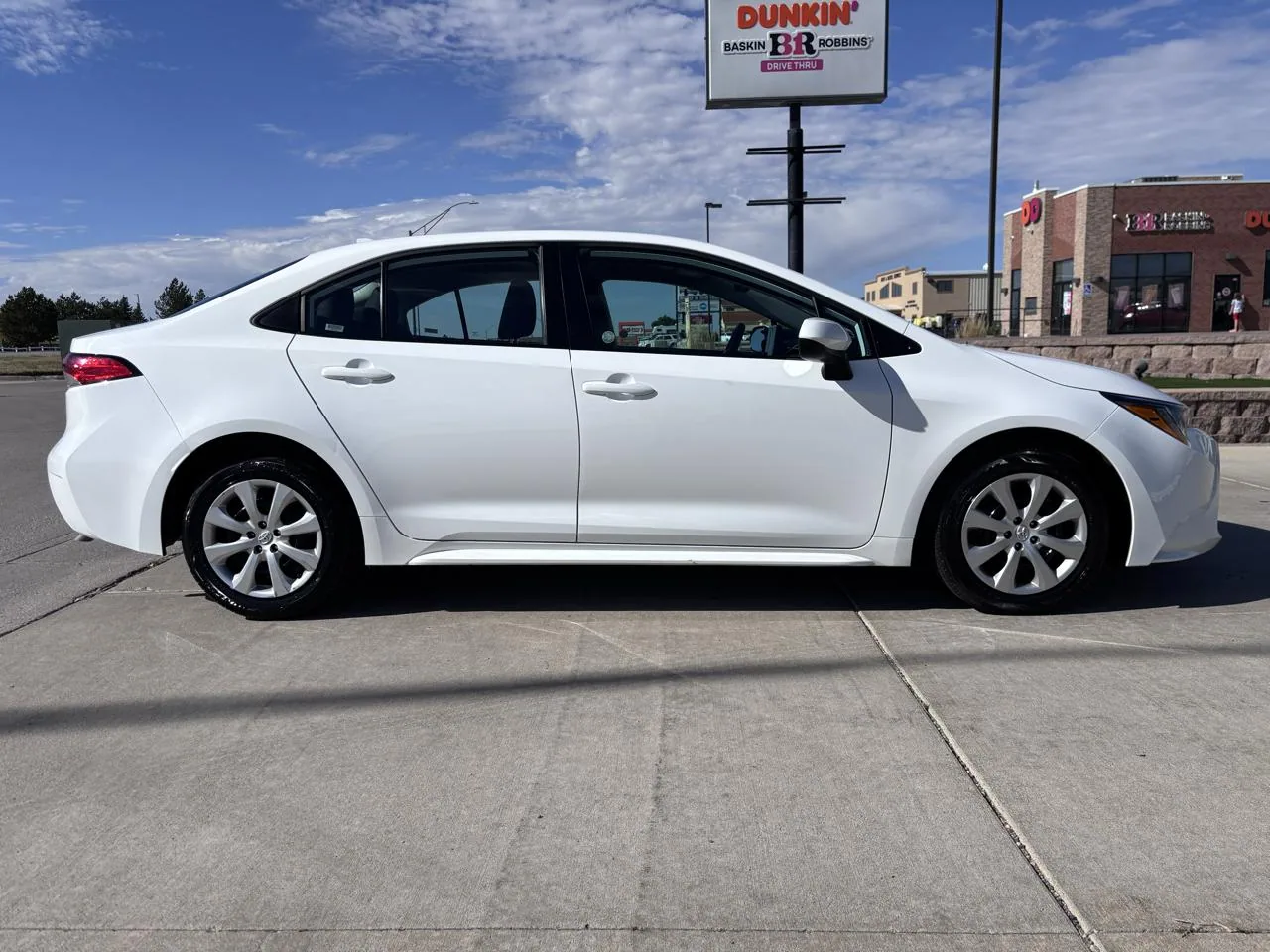 2026 Toyota Corolla LE CVT (Natl), photo 3