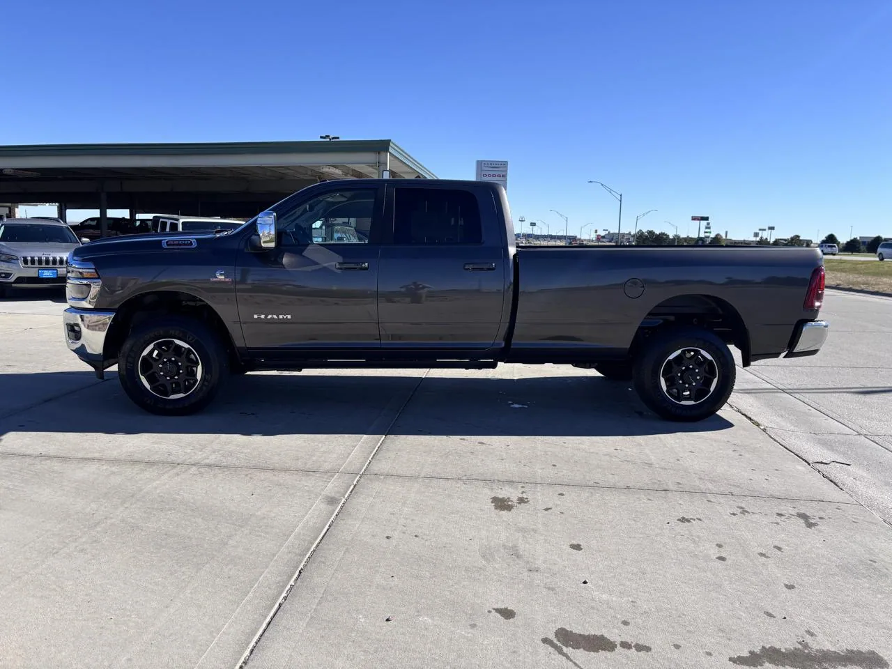 2027 RAM 2500 Laramie 4x4 Crew Cab 8' Box, photo 6