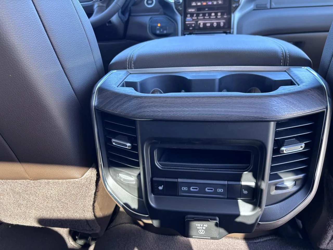 2027 RAM 2500 Laramie 4x4 Crew Cab 8' Box, photo 19