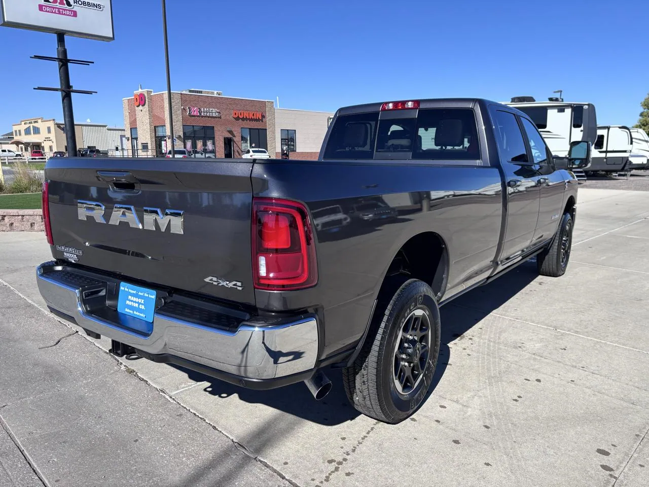 2027 RAM 2500 Laramie 4x4 Crew Cab 8' Box, photo 4